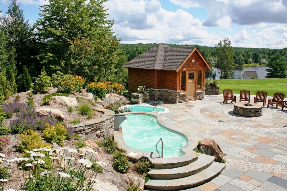 Manoir Des Sables Hotel & Golf Magog Exteriör bild