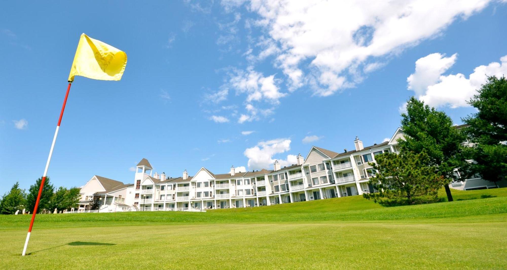 Manoir Des Sables Hotel & Golf Magog Exteriör bild